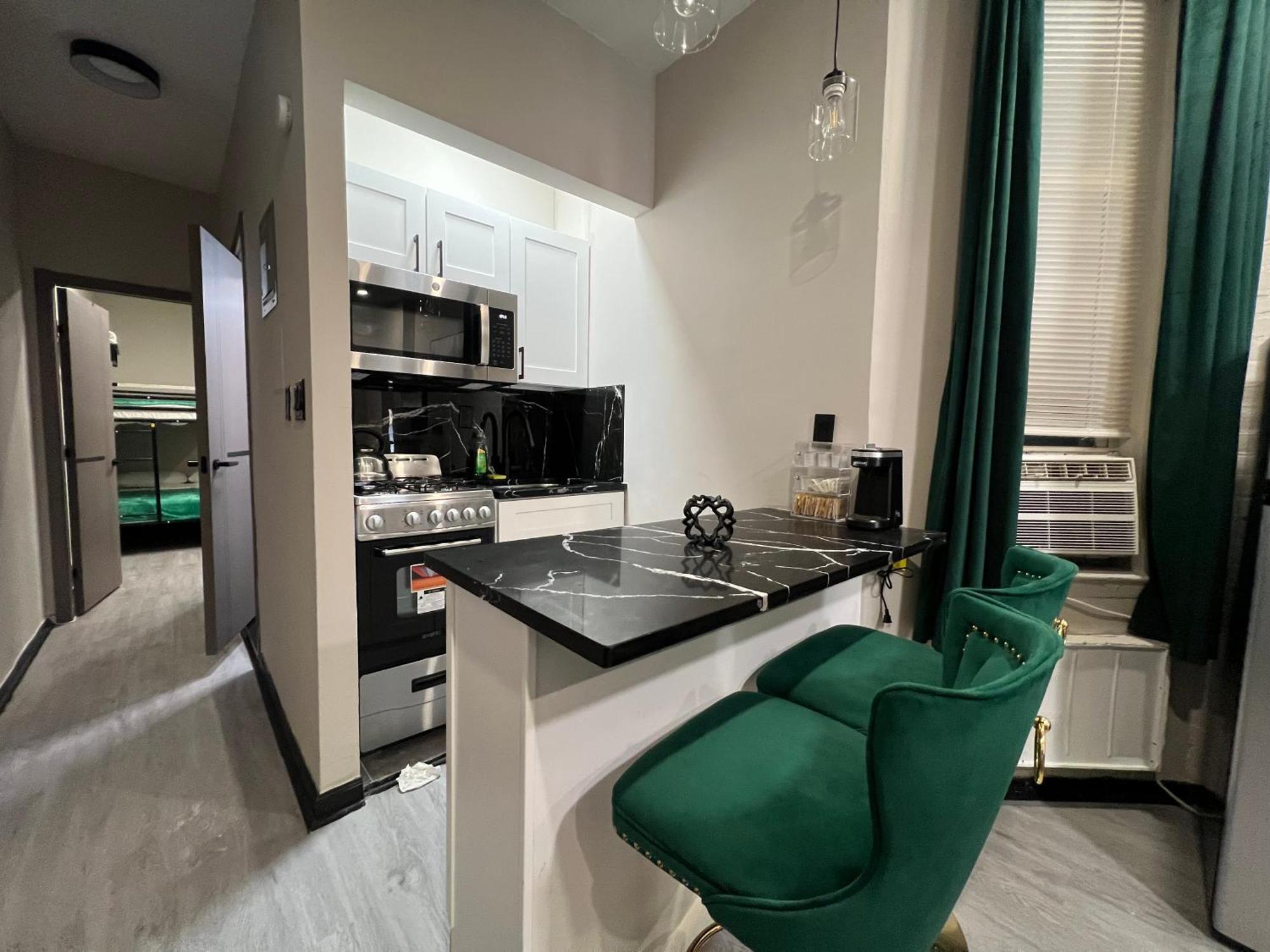 The Midtown Marquis Apartment